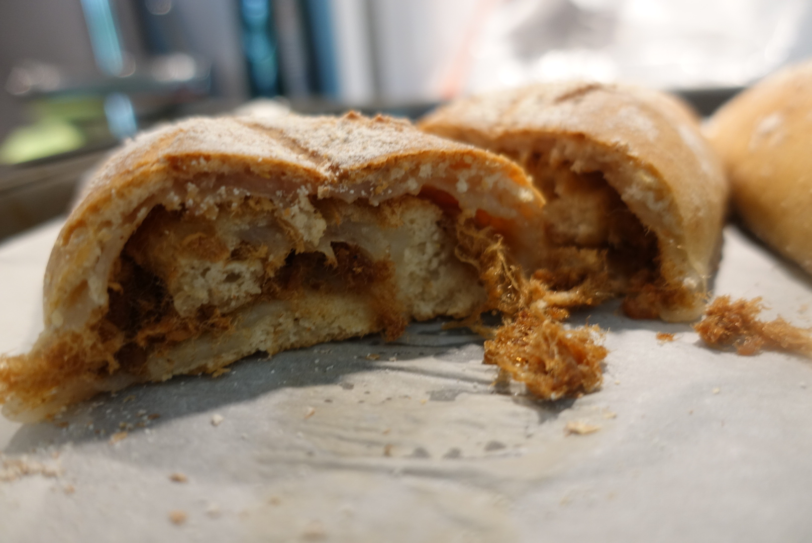 Meat Floss Bread (肉松面包)