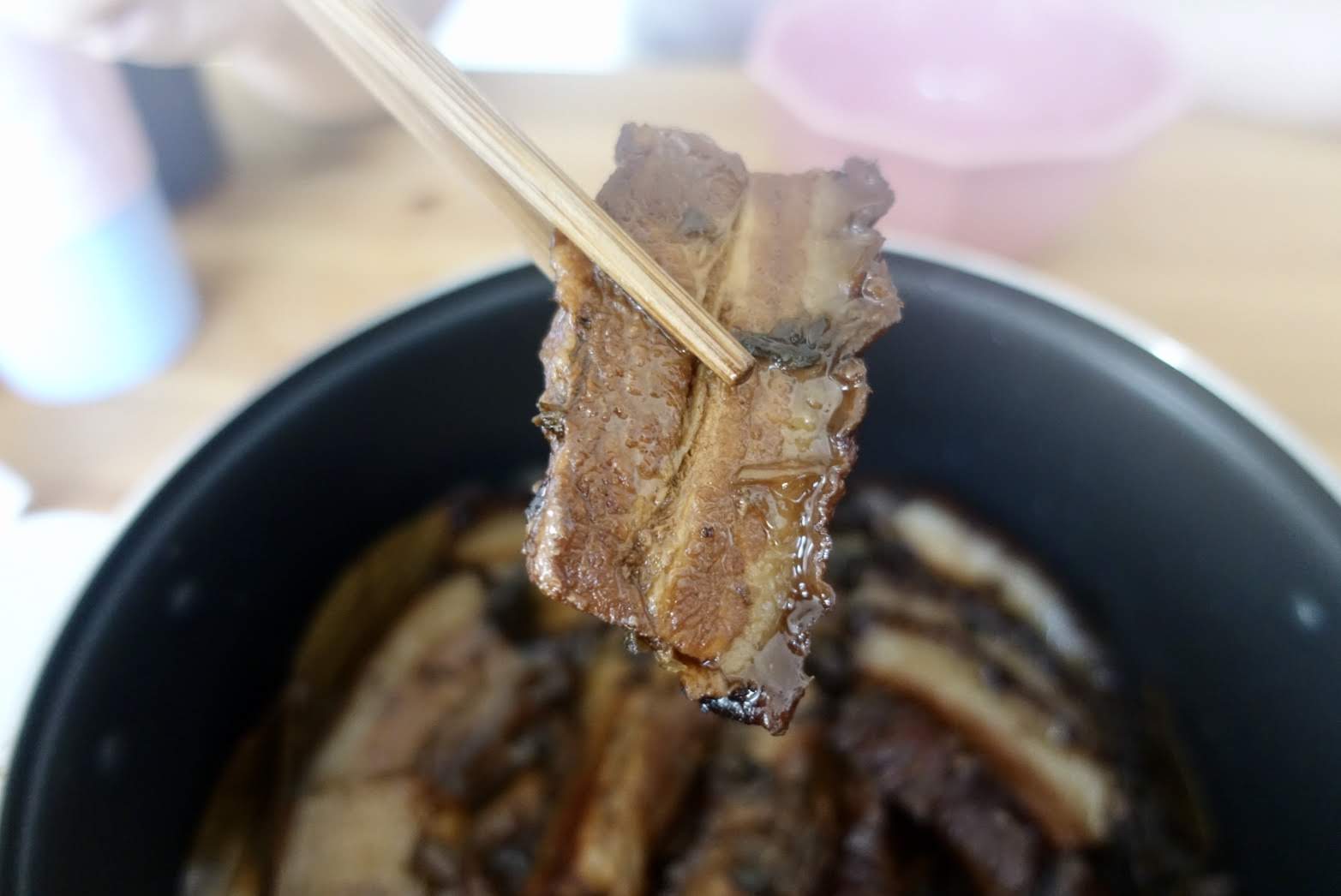 Braised Pork with Preserved Vegetable (梅菜扣肉)